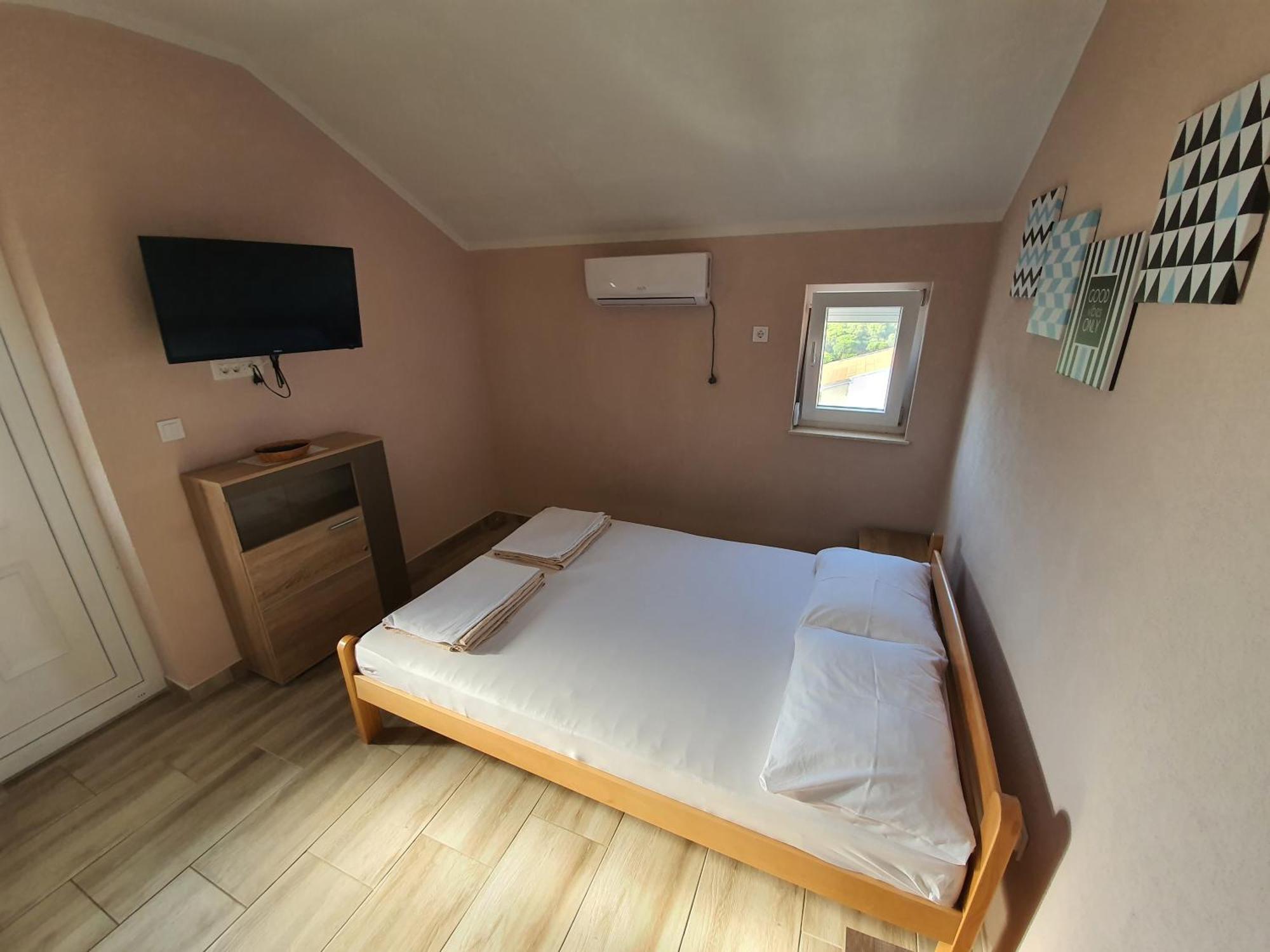 Apartments Bellavista Lustica Room photo