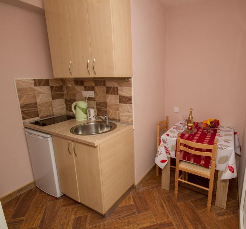 Apartments Bellavista Lustica Exterior photo
